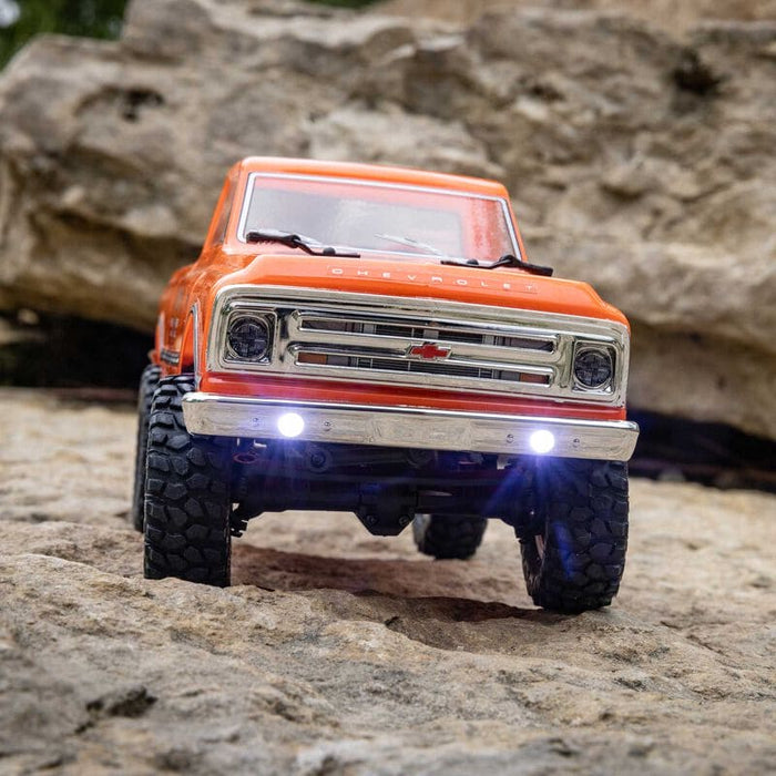 AXI00001V2T3 1/24 SCX24 1967 Chevrolet C10 4WD Brushed Truck RTR, Orange