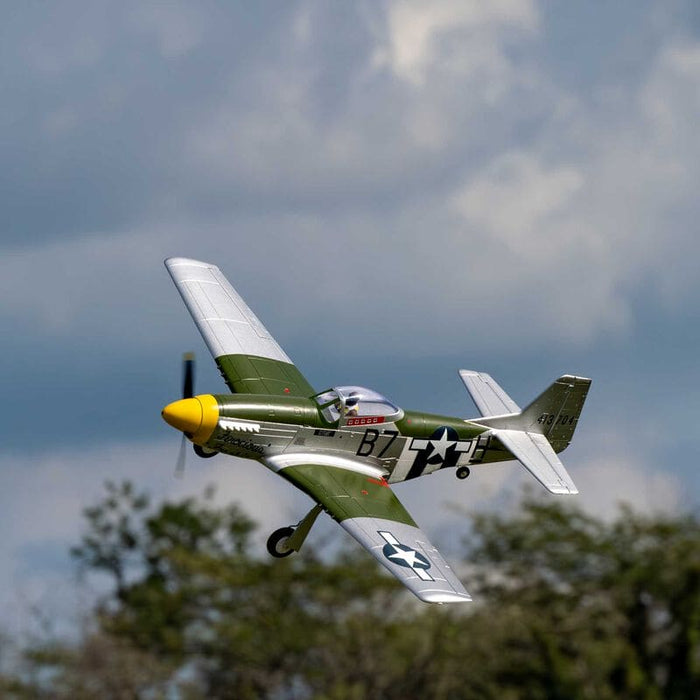 EFL02650 P-51D Mustang 1.0m BNF Basic with AS3X+ and SAFE Select