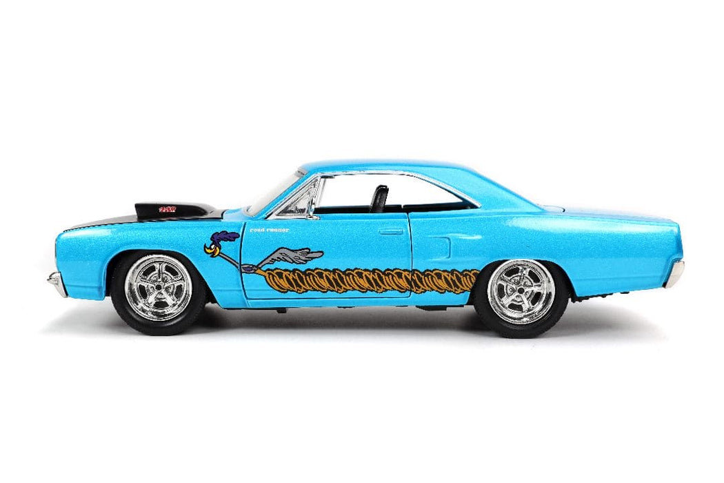 JAD32038 Jada 1/24 "Hollywood Rides" Looney Tunes - 1970 Plymouth Road Runner w/ Wile E Coyote