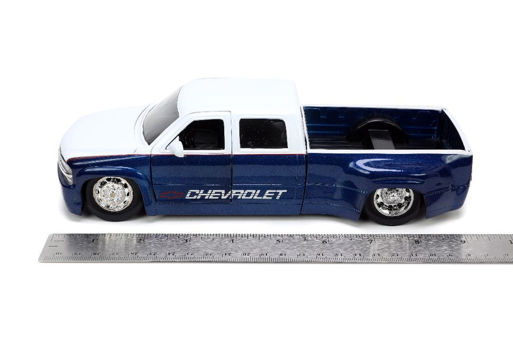 JAD33026 Jada 1/24 "Just Trucks" 1999 Chevy Silverado Dooley with Rack