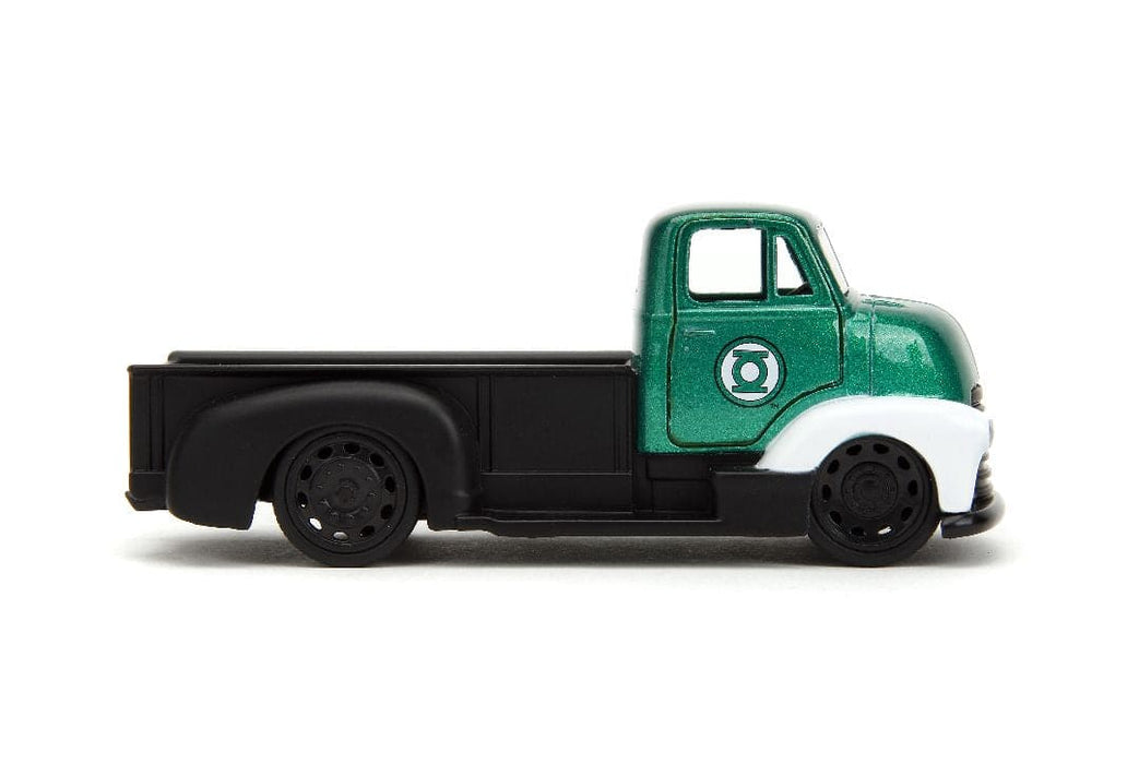 JAD33093 Jada 1/32 "Hollywood Rides" DC Comics 1952 Chevy COE Pickup w/Green Lantern