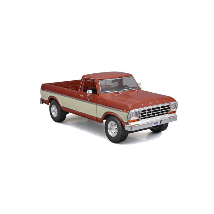 MAI31462 Maisto 1/18 SE 1979 F1 Pick-up Truck (Brown/Cream)