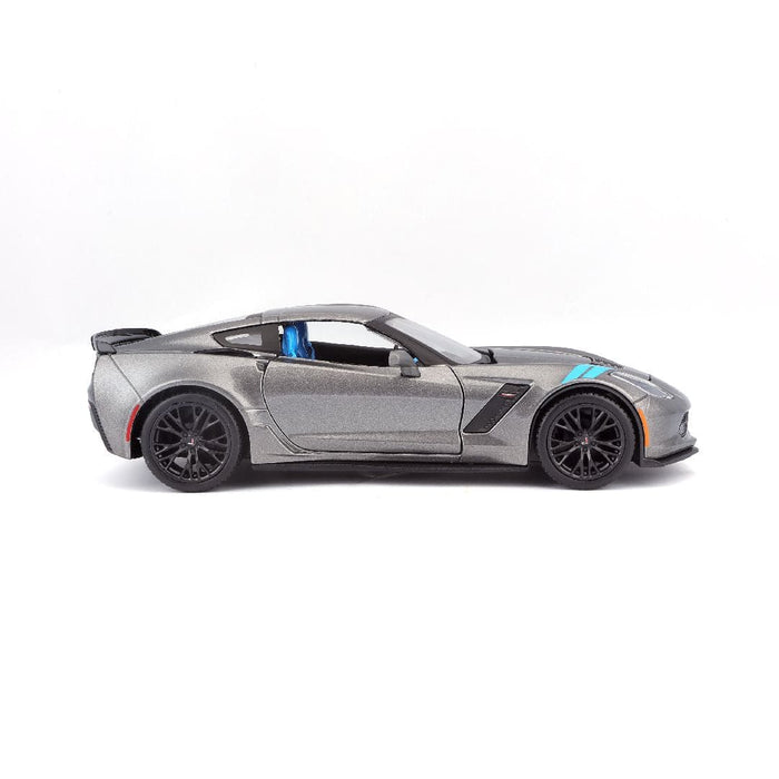 MAI31516 Maisto 1/24 SE 2017 Chevrolet Corvette Grand Sport (Grey)