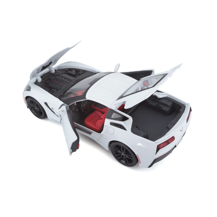 MAI31677 Maisto 1/18 SE 2014 Chevrolet Corvette Stingray Z51 (White)