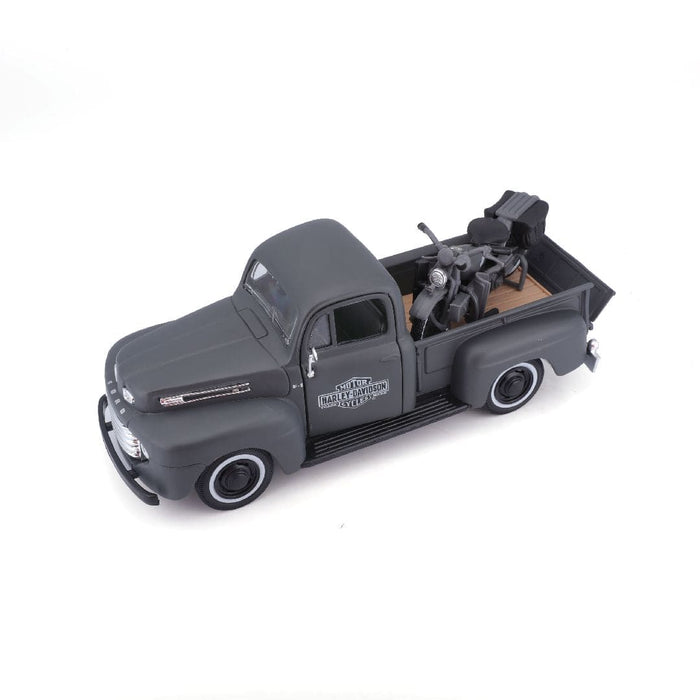 MAI32185 Maisto 1/24 H-D Custom 42 WLA Flathead + 48 Ford PU (Gray)