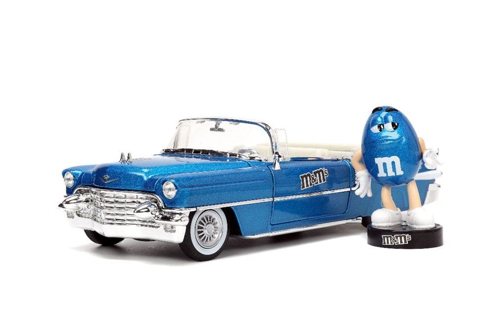 JAD33726 Jada 1/24 "Hollywood Rides" 1956 Cadillac with BLUE M&M???s