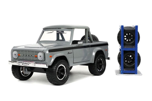 JAD33849 Jada 1/24 "Just Trucks" with Rack - 1973 Ford Bronco