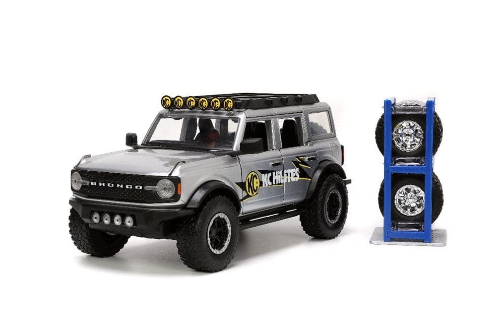 JAD33852 Jada 1/24 "Just Trucks" with Rack - 2021 Ford Bronco